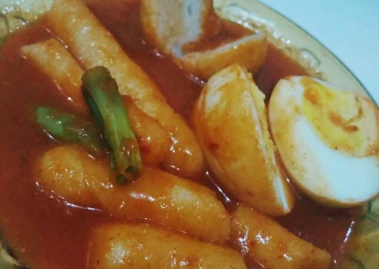 Resep Tteokbokki (Korean Spicy Rice Cake, 떡볶이) Anti Gagal