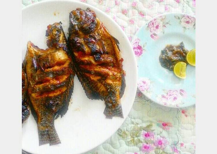 Langkah Menyiapkan Nila bakar, Enak