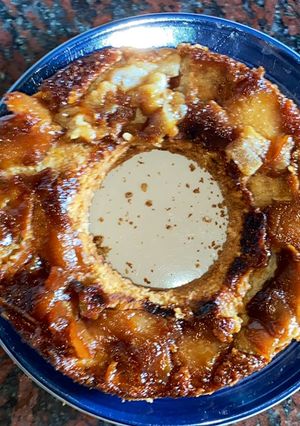 Una foto de Tarta invertida de peras