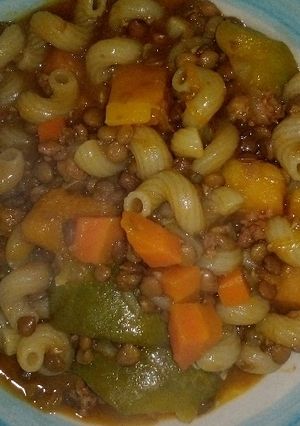 Una foto de Guiso de lentejas 😋