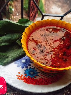 मसूर पालक पौष्टिक डाळ (masoor palak dal recipe in marathi) रेसिपी चे मुख्य फोटो