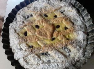 Una foto de Tarta de Ricota y Pasas Estillo Frolla😁😋