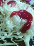 Tostón con ensalada y queso
