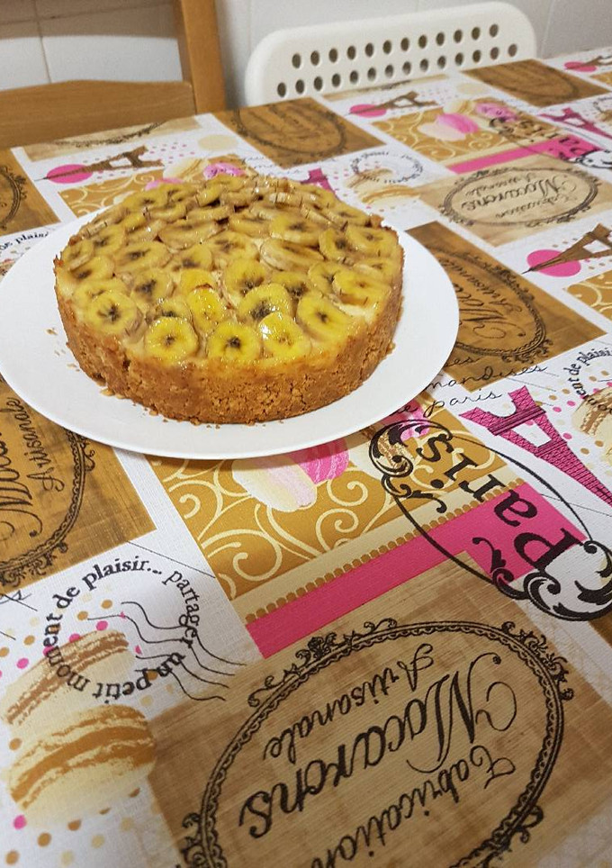 Una foto de Tarta de crema y plátano