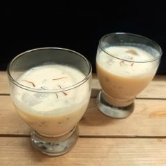 A picture of Viral Gond Katira summer drink.