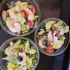 A picture of My Sour Cream Prawn Salad And Olives.😁.