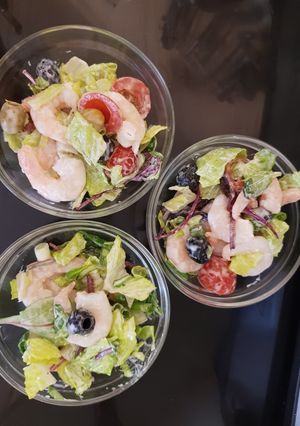 A picture of My Sour Cream Prawn Salad And Olives.😁.