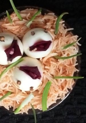 एग नेस्ट (Egg nest recipe in Hindi) रेसिपी मुख्य फोटो