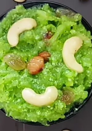 દૂધીનો હલવો(dudhi halvo recipe in gujarati) રેસીપી મુખ્ય ફોટો