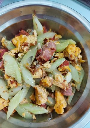 Foto resep Timun telur beef luncheon