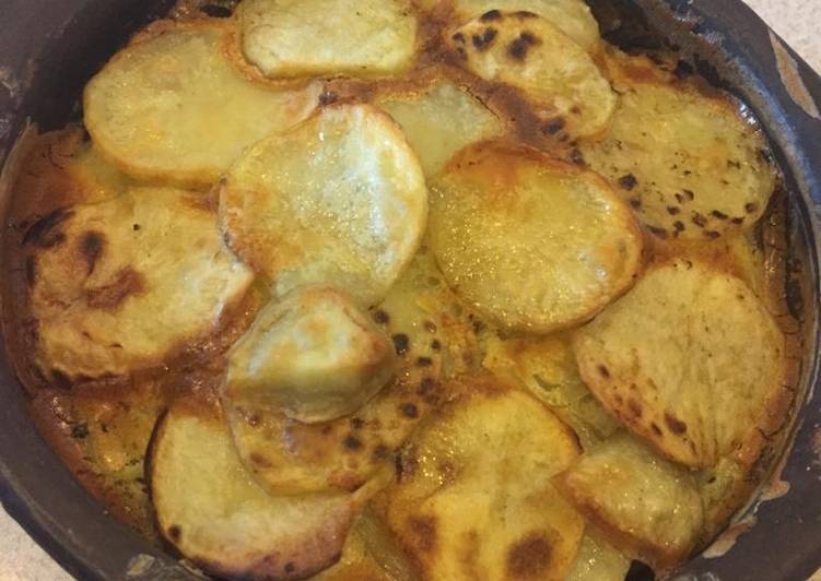 Pastel de papas a la española