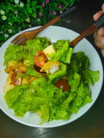Cara Mudah Membuat Resep  Salad Simple yang Enak Banget, Lezat Sekali