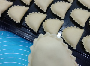 Gambar Kulit Karipap Rangup