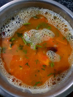 இஞ்சி எலுமிச்சை ரசம் (inji Elumichai Rasam Recipe in Tamil) செய்முறை முக்கிய புகைப்படம்