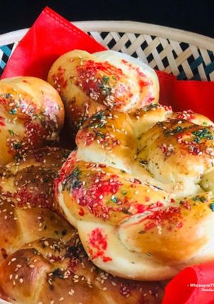 A picture of Whosayna’s Rolls and Breads.