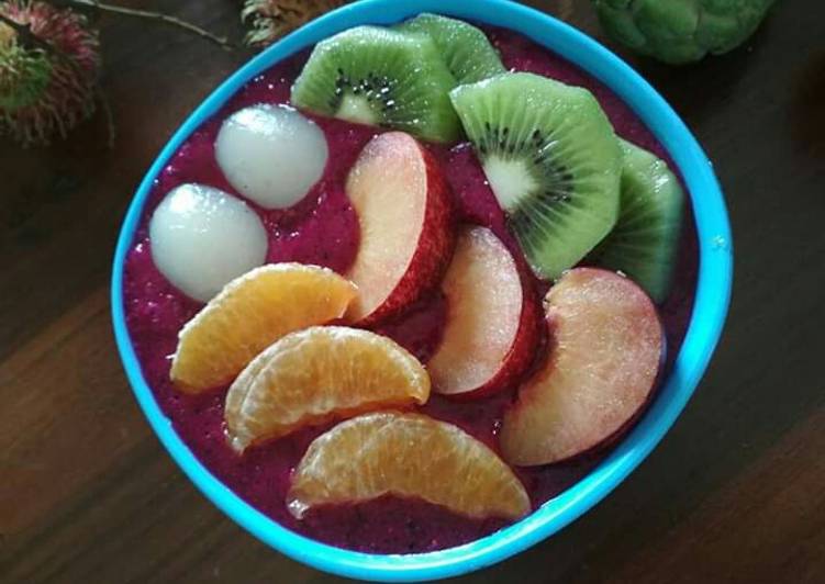 Langkah Mudah untuk Menyiapkan Smoothie bowl yang Lezat