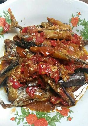 Foto resep Ikan pindang + terong pedas manis paling simple😁