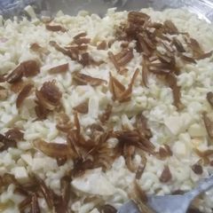 A picture of Rasian salad.