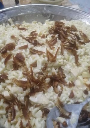 A picture of Rasian salad.