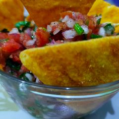 A picture of Italian salsa.