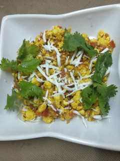 પનીર ભુરજી(Paneer bhurji recipe in Gujarati) રેસીપી મુખ્ય ફોટો