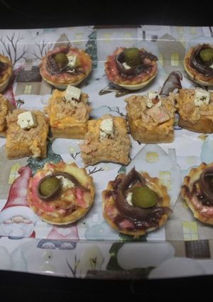 Una foto de Volovanes con Salsa Holandesa y Mas Cositas