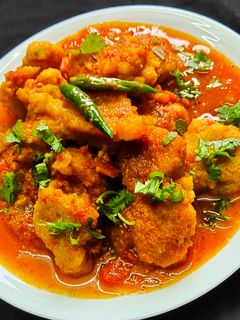 মুসুর ডালের বড়ার তরকারি(Masoor daler borar tarkari recipe in Bengali) রেসিপির প্রধান ছবি