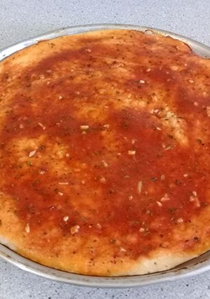 Una foto de 🥇🍕 Masa para pizza | Prepizza | Pre pizza | Paso a paso 🍕🔥