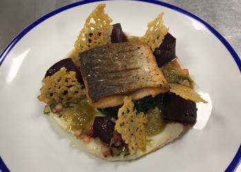 Fast Cooking Methods SalmonBalsamic beetroot sweet potato pure spinach sauce vierge raisincaper vinaigrette Practical Delicious