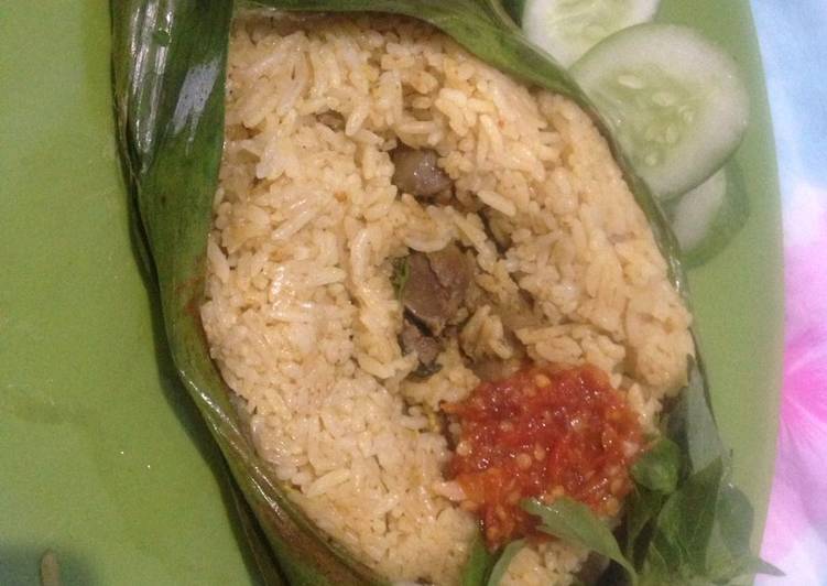 Proses Membuat Nasi Bakar Ati Ampela, Lezat Sekali