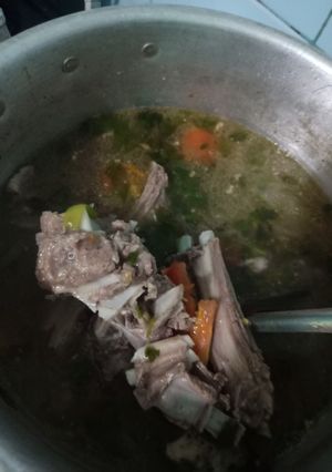 Foto resep Sop kambing pedas ala-ala metode 5.30.7 #kuras kulkas😊