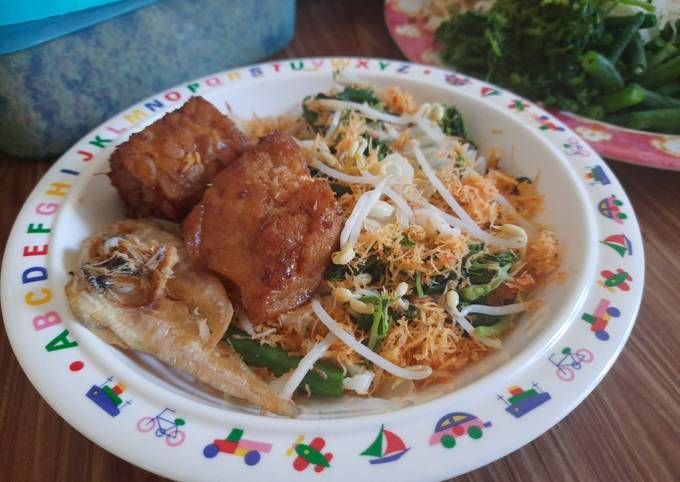 Resep: URAP URAP NDeso (bumbu sangrai) Menu Enak Dan Mudah Dibuat