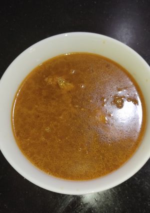 A picture of Desi Murgh Yakhni.