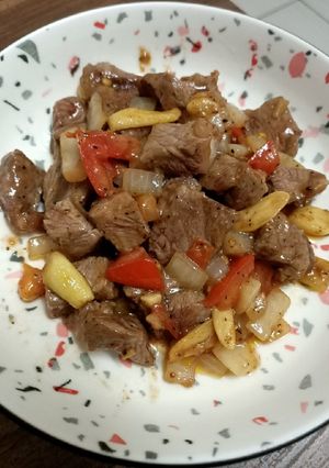 奶油鐵板牛肉 的食譜成品照片