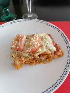 Una foto de Pizza vegetariana con masa de zanahoria 🥕