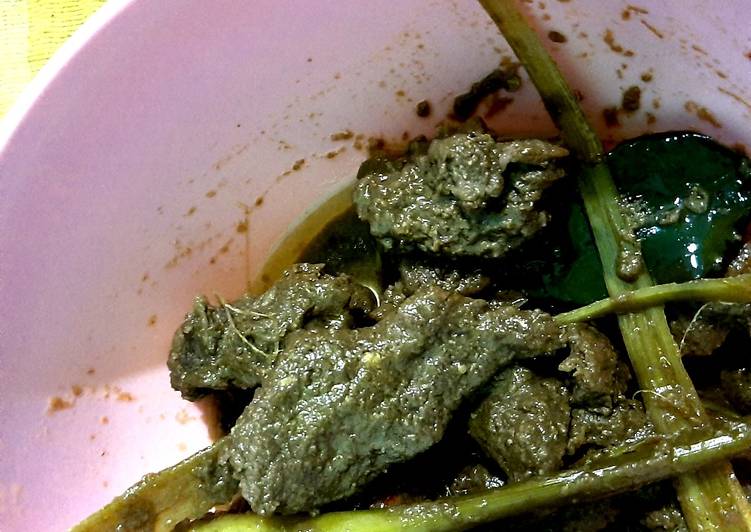 Lapis Daging Sapi