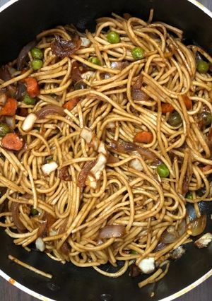 A picture of Veg noodles.