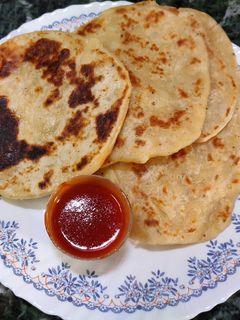 আলু পরোটা (Aloo porota recipe in Bengali) রেসিপির প্রধান ছবি
