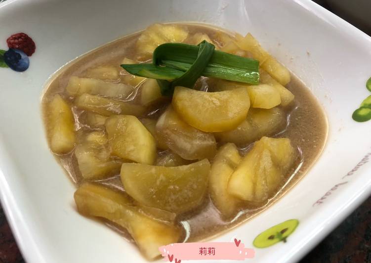 Kolak singkong simple 簡單的木薯甜湯