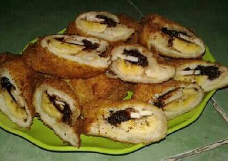 Pisang coklat gulung roti tawar