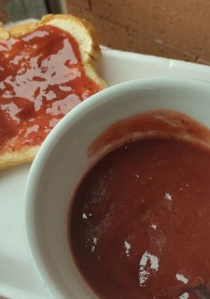Una foto de Dulce🍰 casero de fresas🍓 ó frutillas🍯🍓🍰