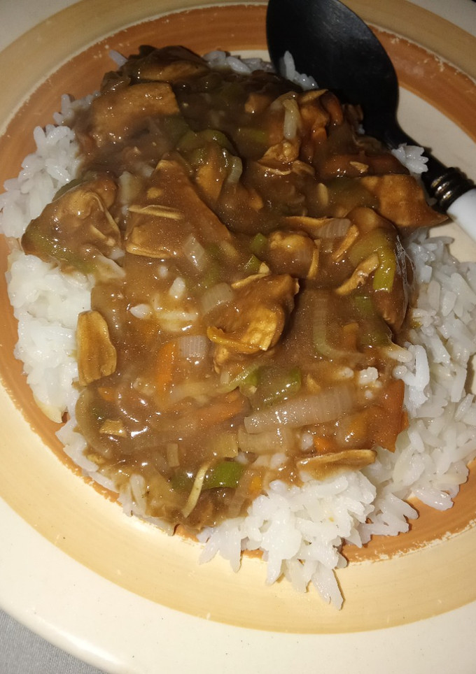 Una foto de Arroz sencillo con pollo