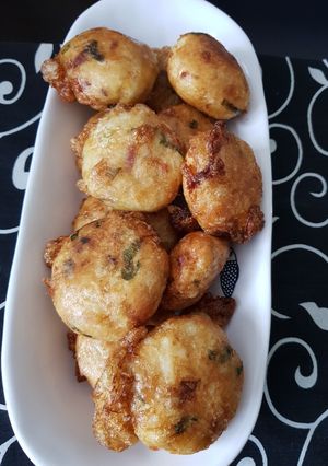 A picture of Perkedel.