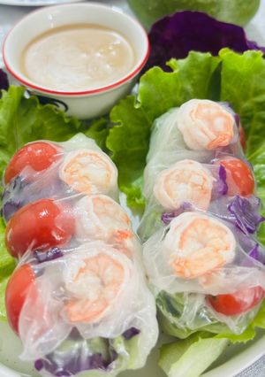 Foto resep Spring Roll Vietnam dengan Salad Hidroponik dan Udang