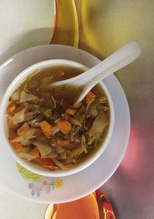 A picture of Cabbage soup.