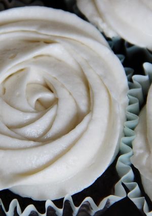A picture of Vanilla Buttercream Frosting.