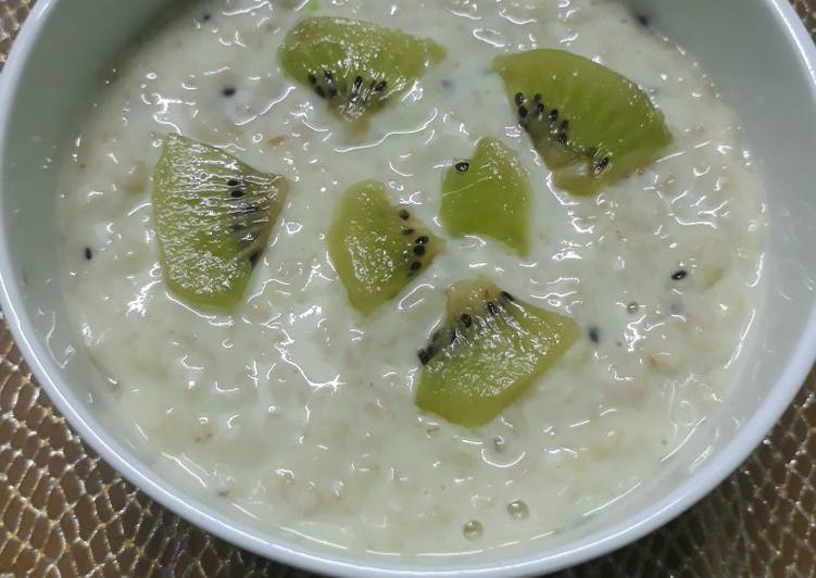 Steps to Make Favorite Kiwi Oats