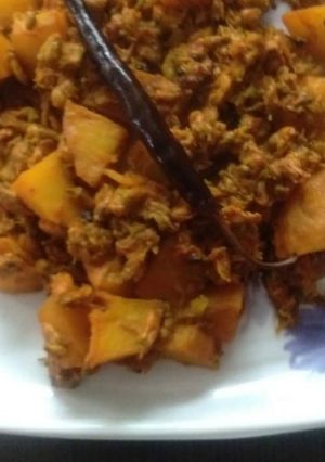 সজনে ফুলের চচ্চড়ি রেসিপির প্রধান ছবি