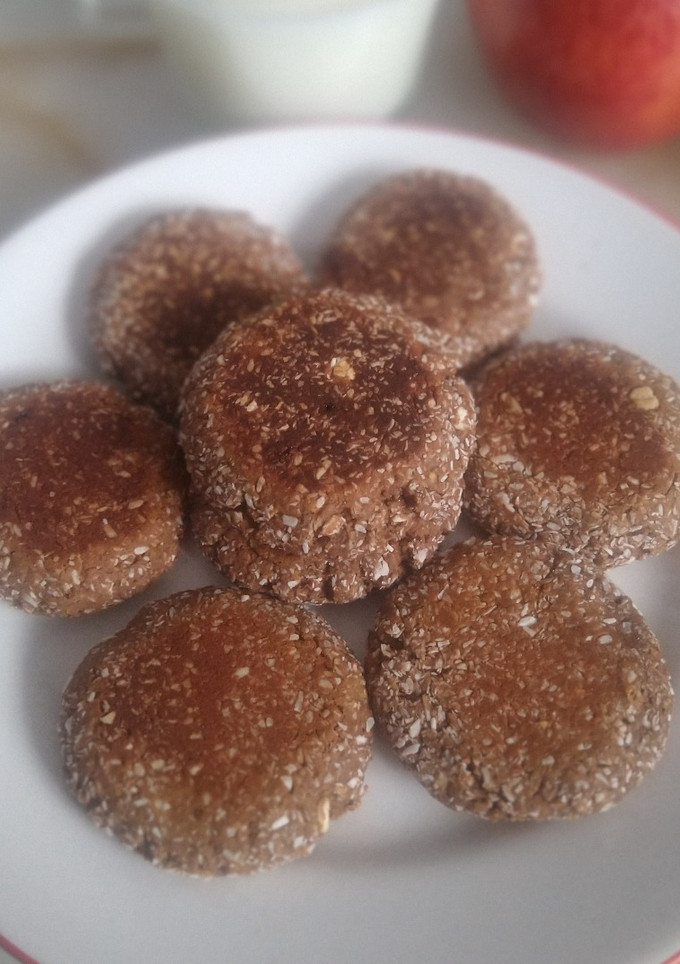 Una foto de Galletitas de algarroba y avena (veganas)