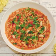 A picture of Winter Minestrone Soup.